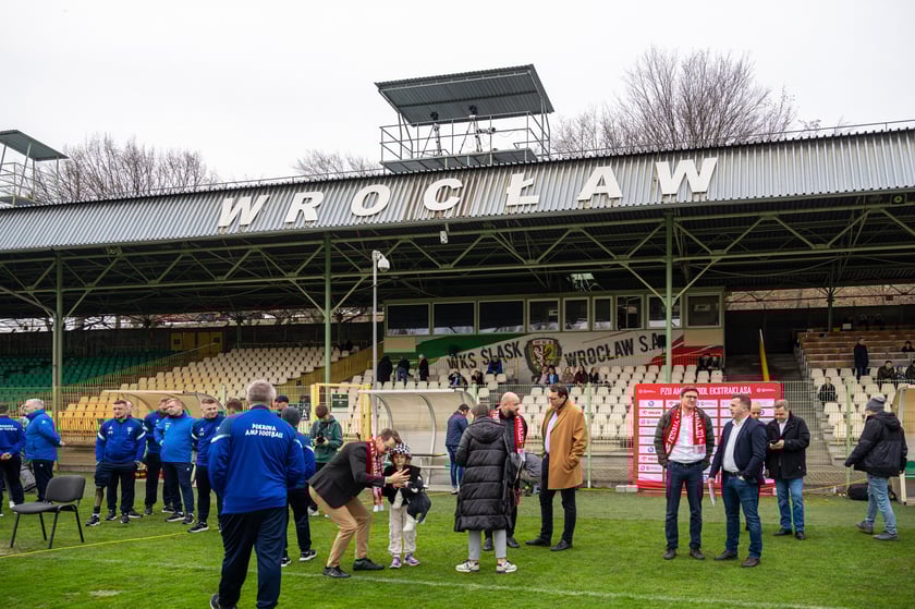 We Wrocławiu wystartował w sobotę (2 marca) dziesiąty już w historii sezon PZU Amp Futbol Ekstraklasy. Inauguracyjny turniej rozegrany został na stadionie przy ul. Oporowskiej.